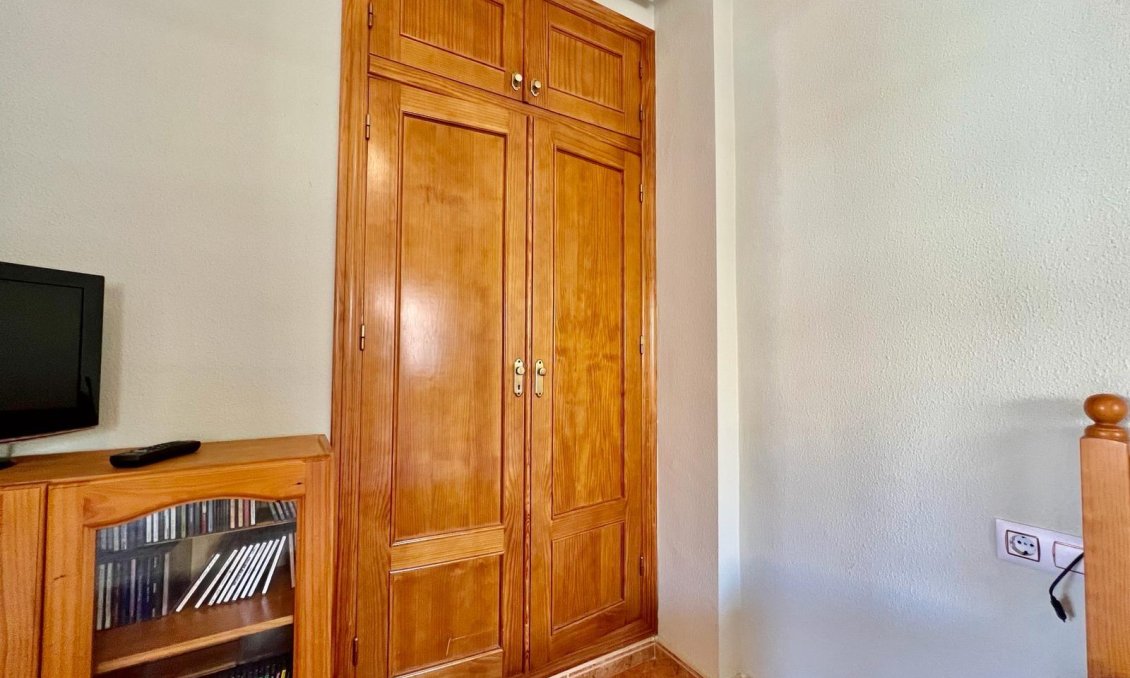 Revânzare - Bungalou -
Torrevieja - Centro