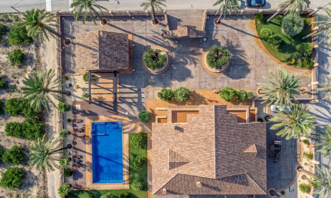 Resale - Villa -
Molins - Inland
