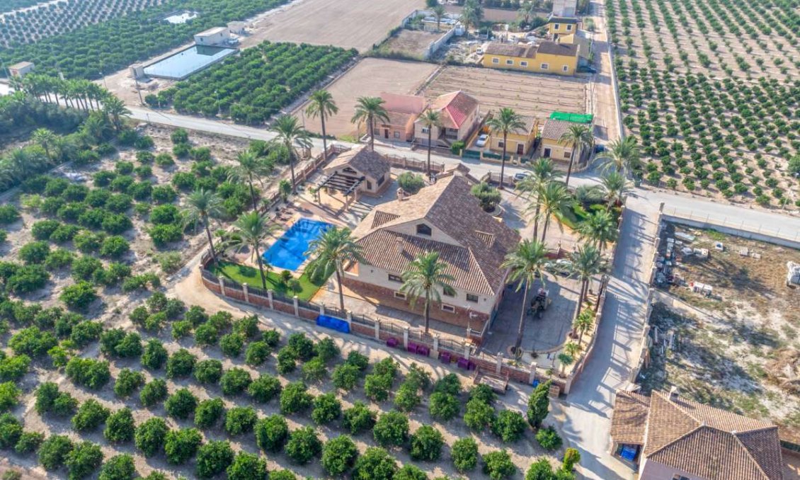 Resale - Villa -
Molins - Inland