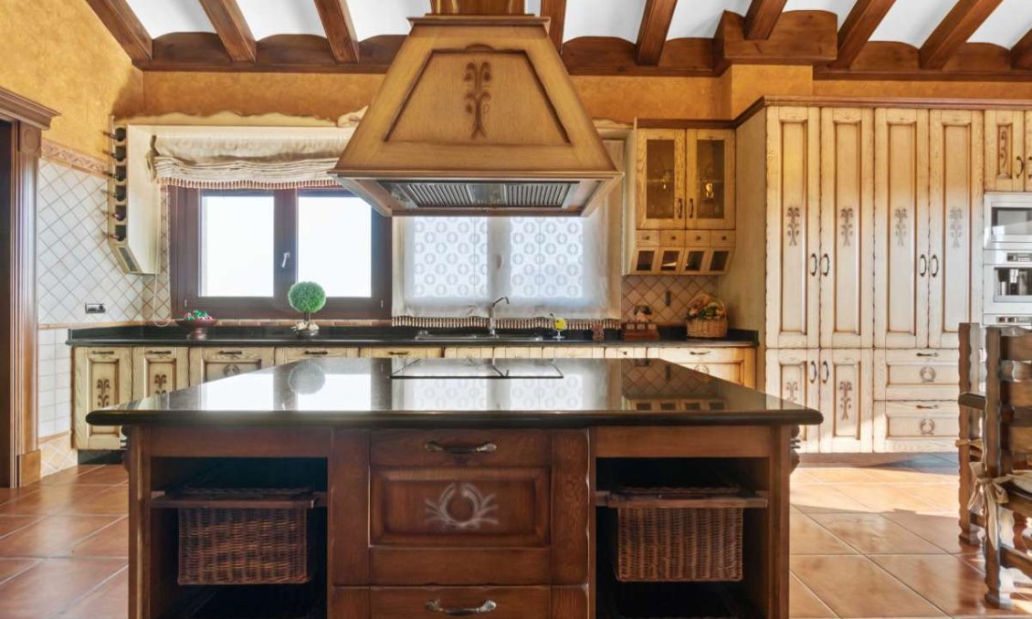 Resale - Villa -
Molins - Inland