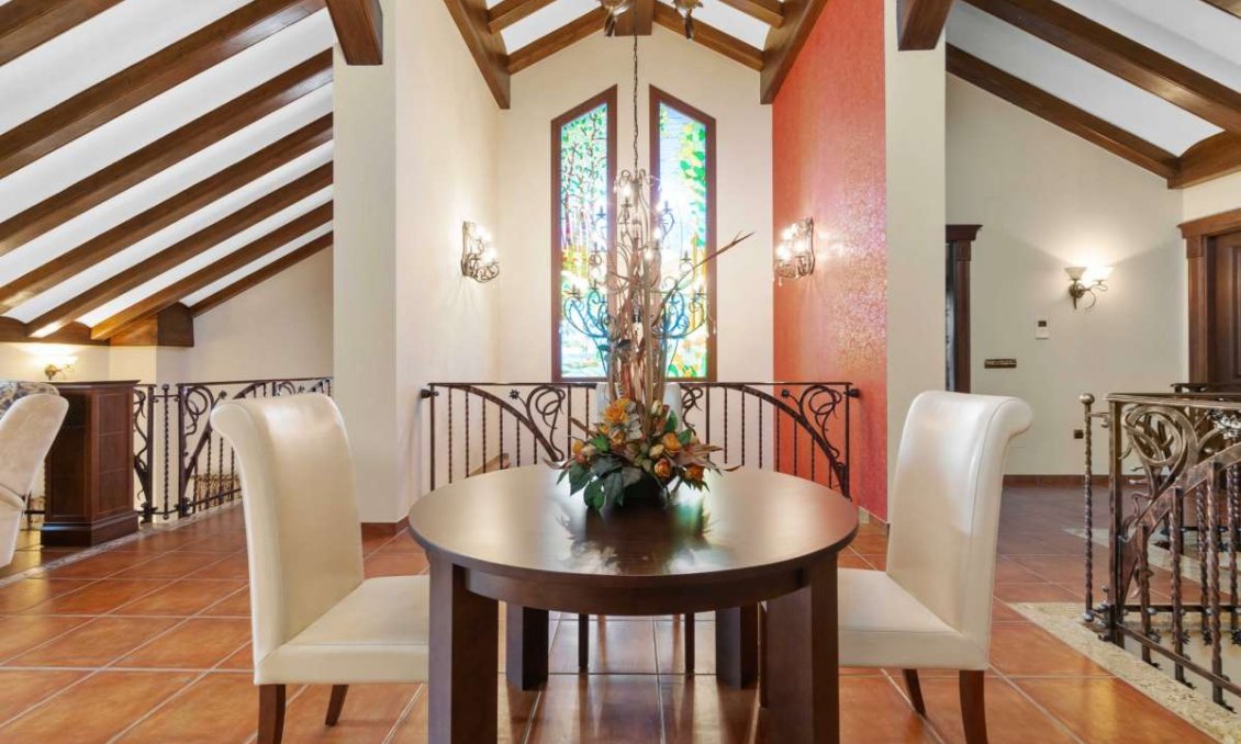 Resale - Villa -
Molins - Inland