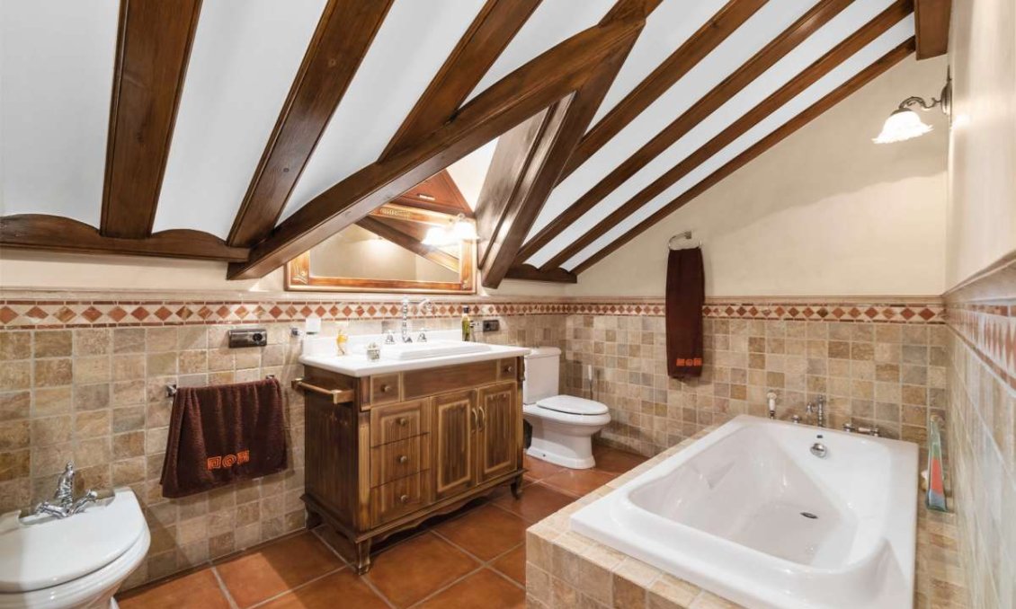 Resale - Villa -
Molins - Inland