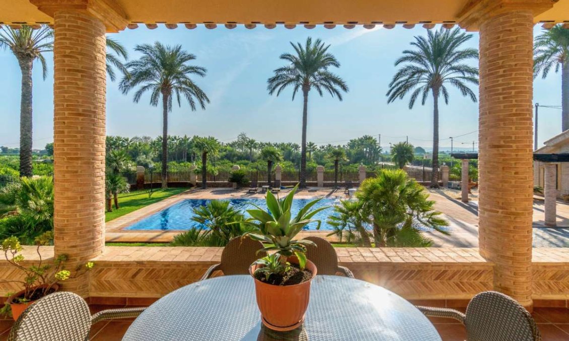 Resale - Villa -
Molins - Inland