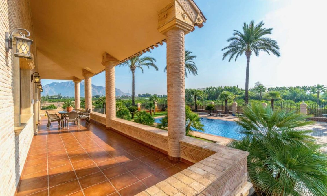 Resale - Villa -
Molins - Inland