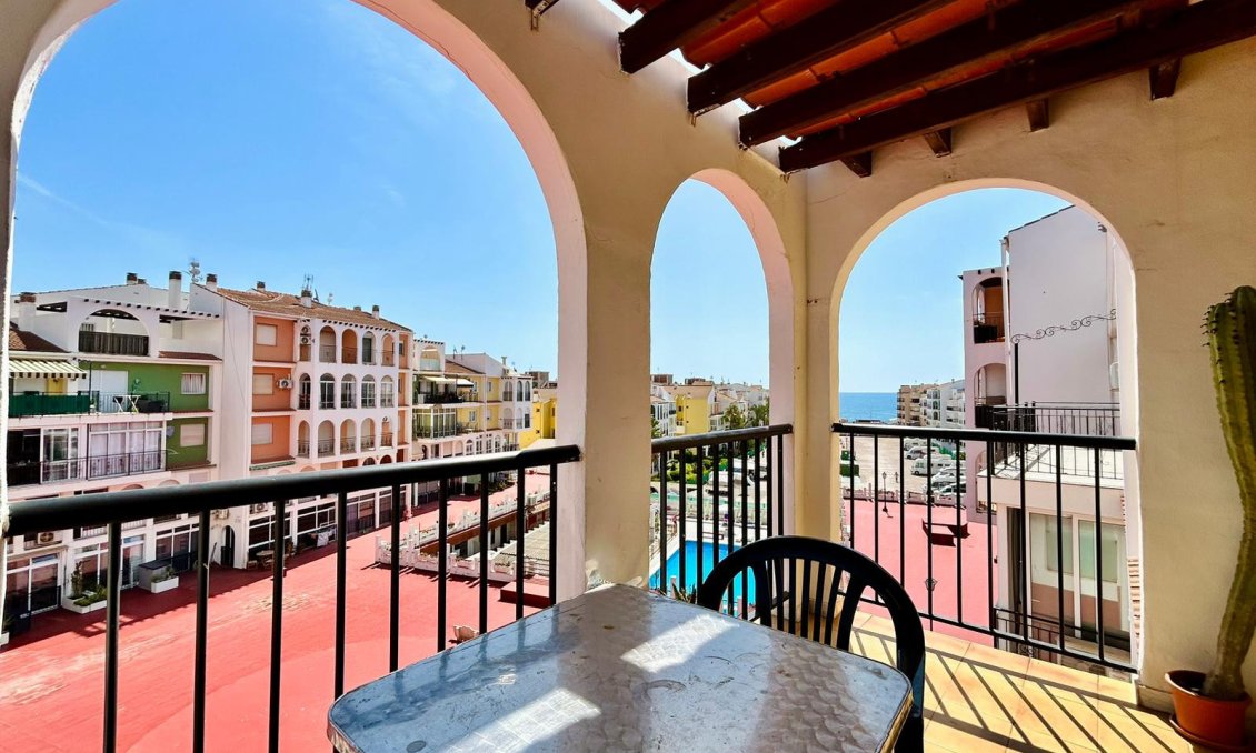 Resale - Apartment -
Torrevieja - Costa Blanca