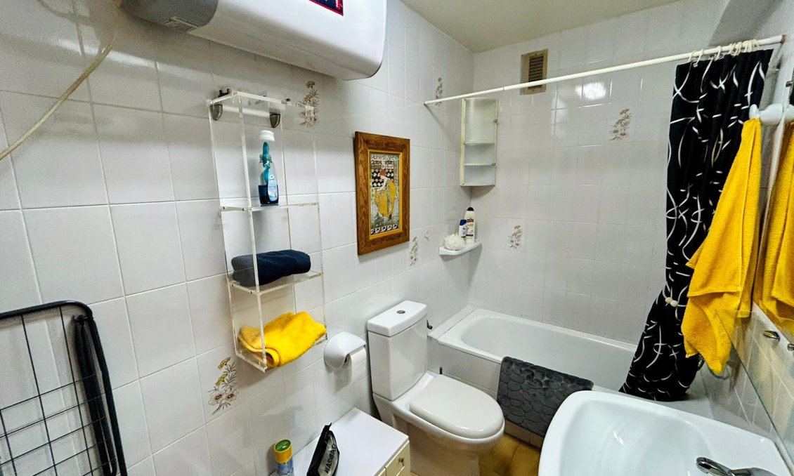 Resale - Apartment -
Torrevieja - Costa Blanca