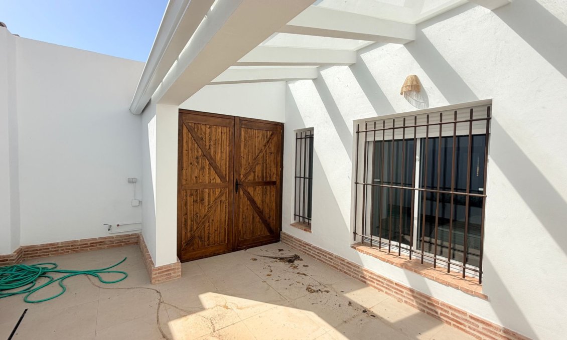 Resale - Townhouse -
Catral - Costa Blanca