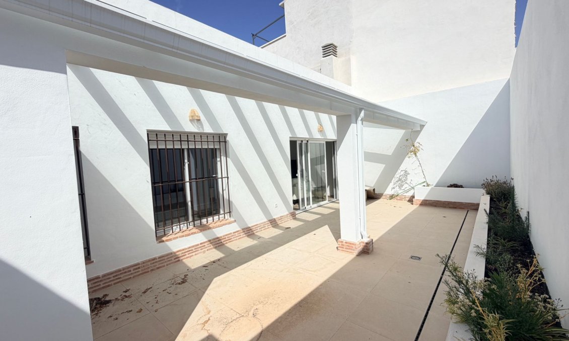Resale - Townhouse -
Catral - Costa Blanca
