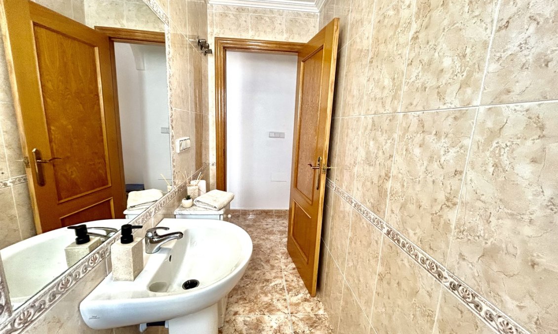 Wiederverkauf - Wohnung -
Cabo Roig - Costa Blanca