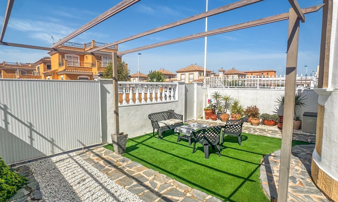 Segunda mano - Adosado -
Torrevieja - Costa Blanca