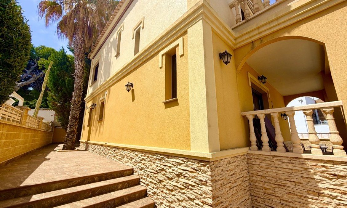 Segunda mano - Villa -
Orihuela Costa - Costa Blanca