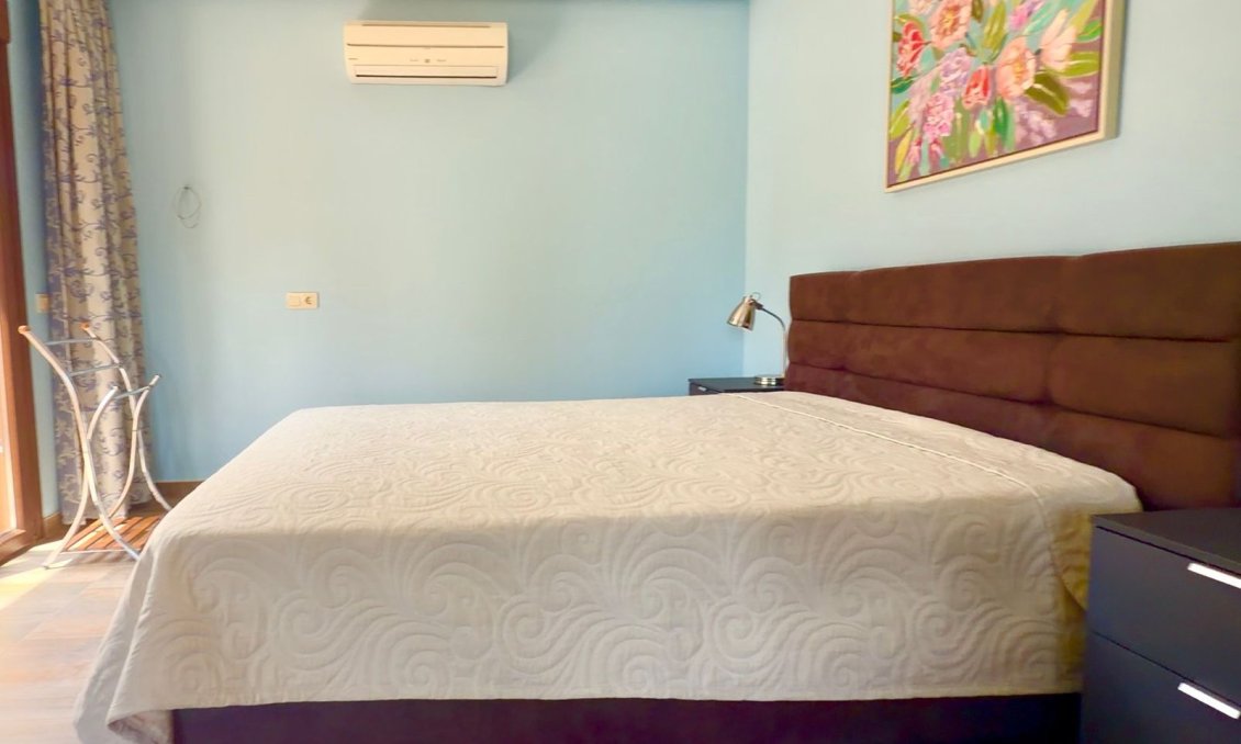 Segunda mano - Villa -
Orihuela Costa - Costa Blanca