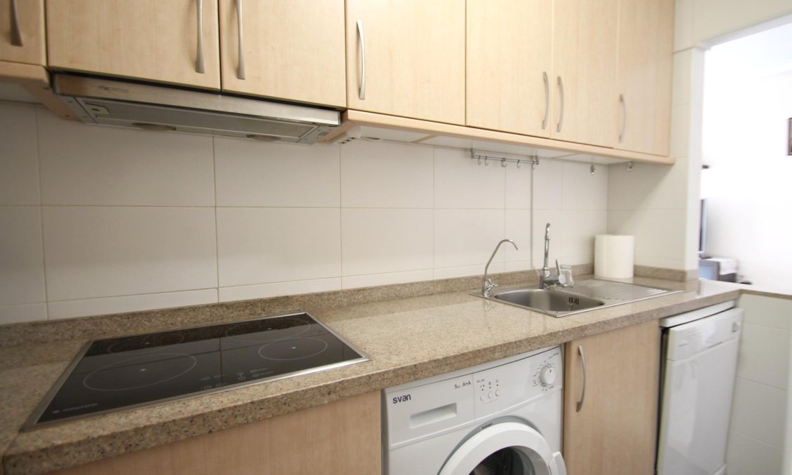 Segunda mano - Apartamento -
Torrevieja - El Molino