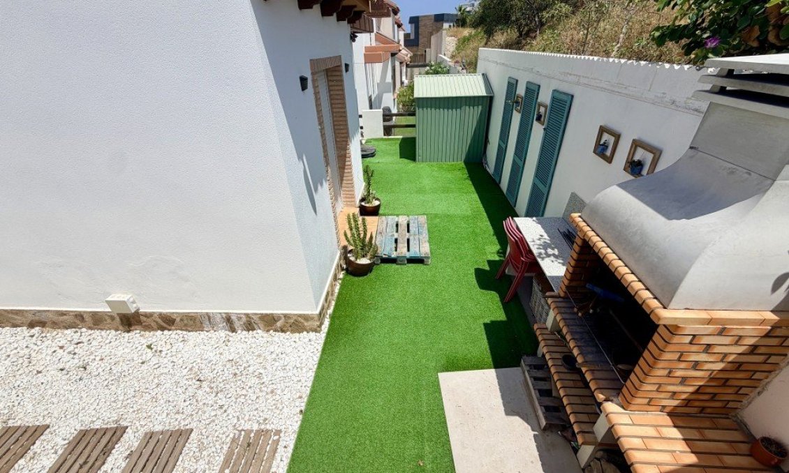 Használt Ingatlanok - Villa -
Ciudad Quesada - Costa Blanca