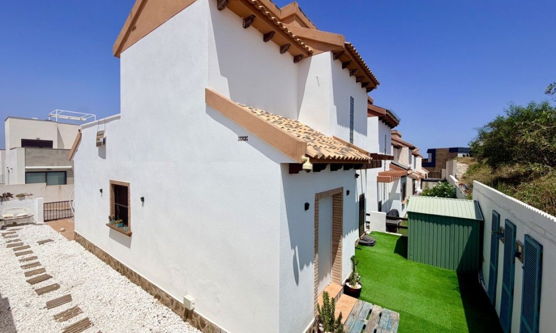 Használt Ingatlanok - Villa -
Ciudad Quesada - Costa Blanca