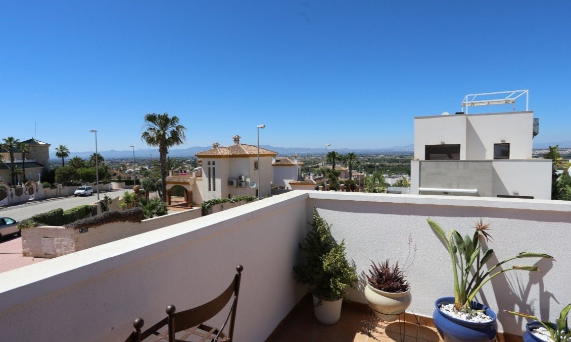 Használt Ingatlanok - Villa -
Ciudad Quesada - Costa Blanca