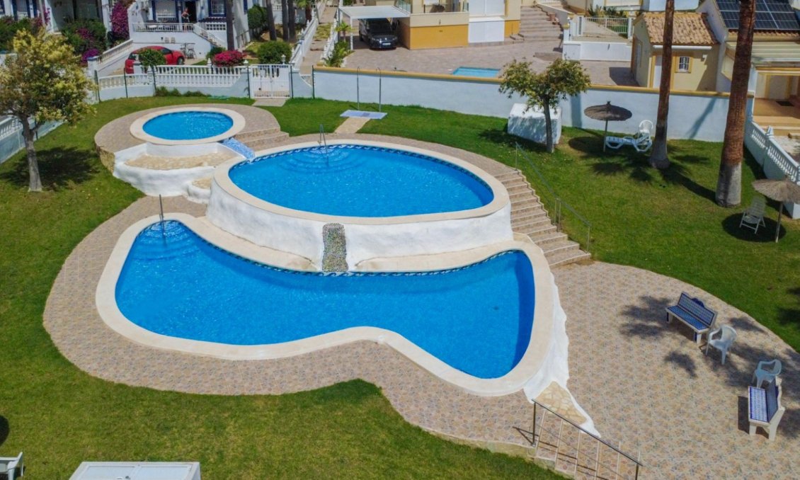 Wiederverkauf - Stadthaus -
Orihuela Costa - Costa Blanca