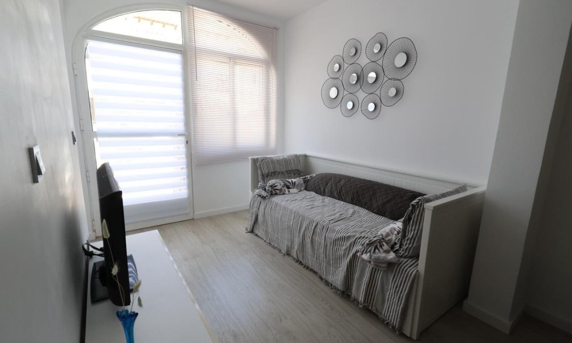 Revânzare - Bungalou -
Torrevieja - Costa Blanca