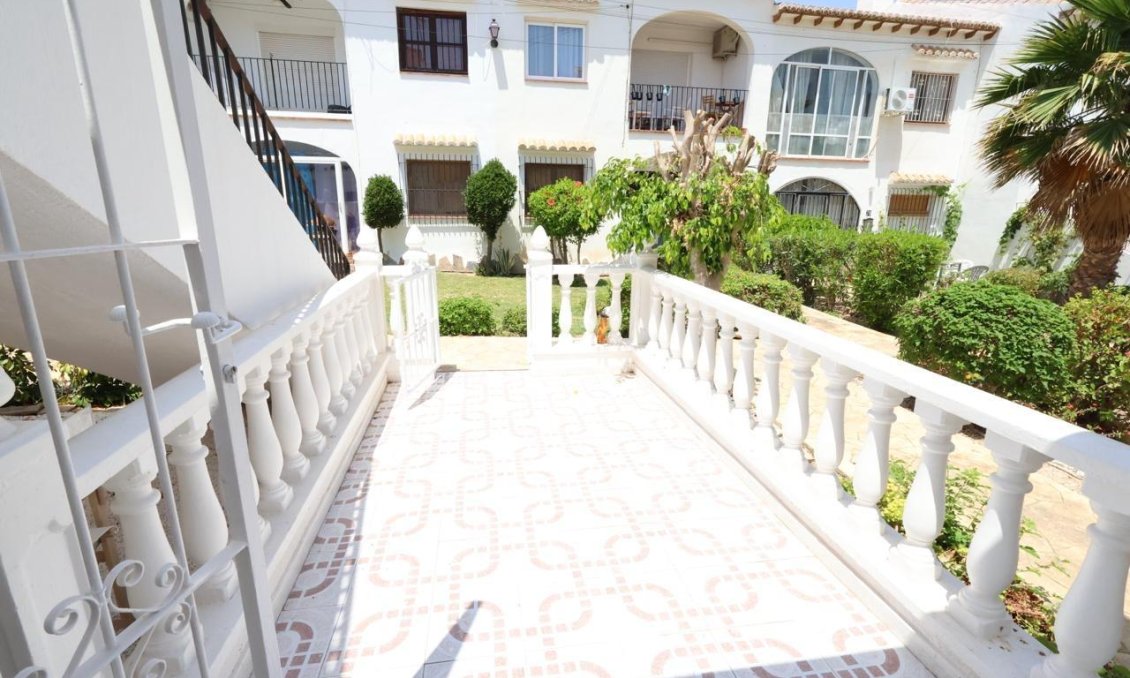 Revânzare - Bungalou -
Torrevieja - Costa Blanca