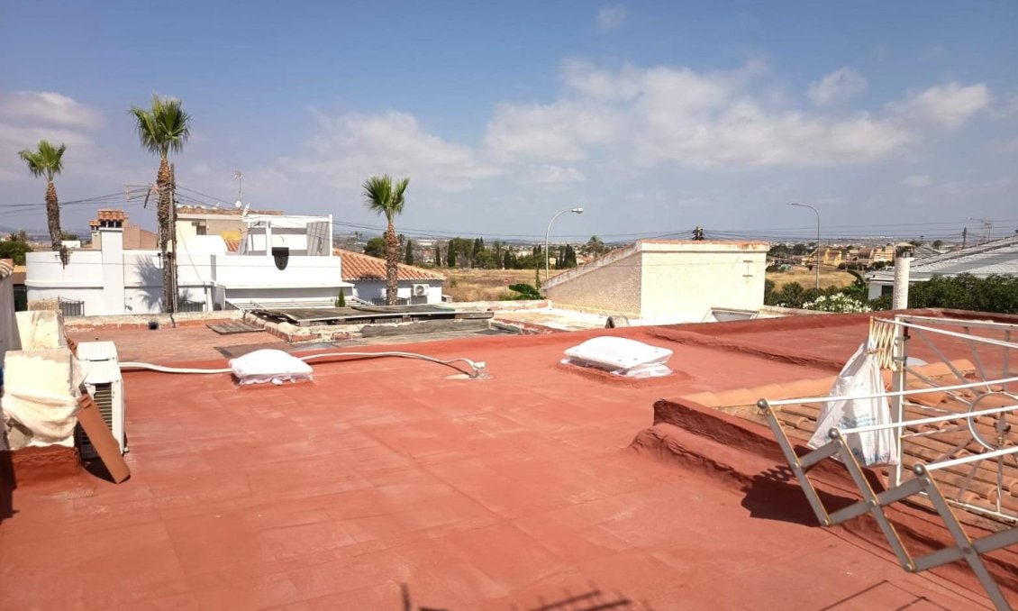 Revânzare - Bungalou -
Torrevieja - Costa Blanca