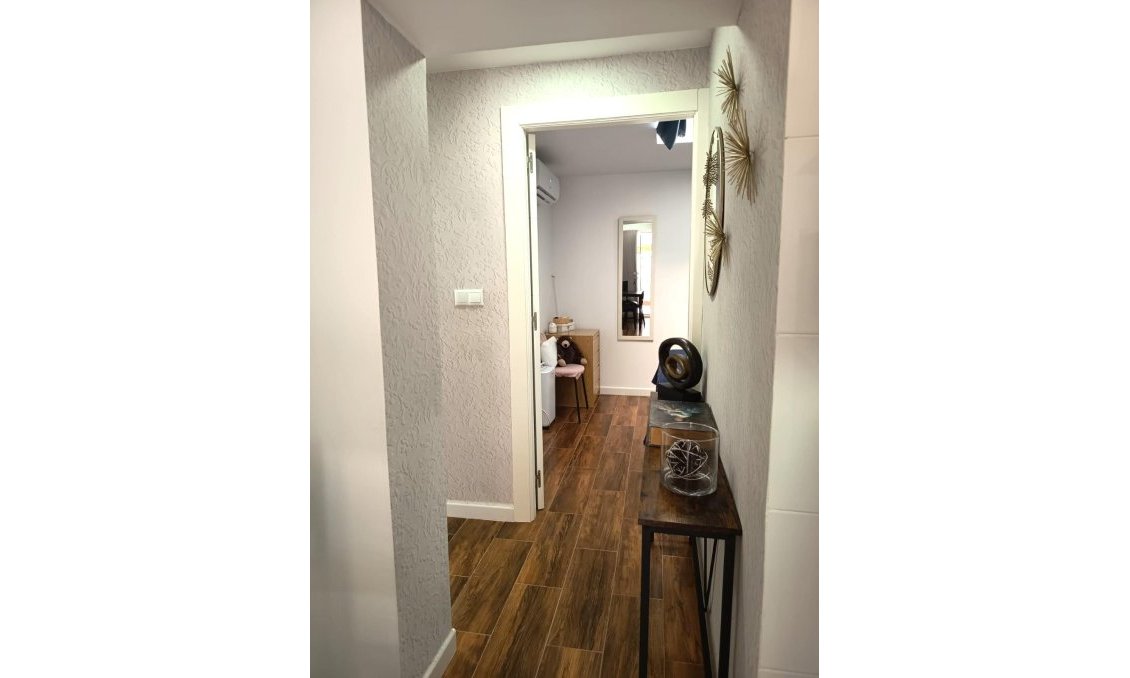 Revânzare - Bungalou -
Torrevieja - Costa Blanca