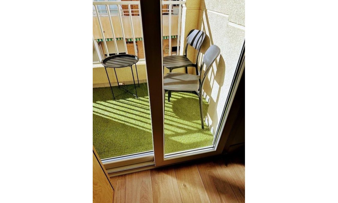 Használt Ingatlanok - Apartman -
Torrevieja - Centrum