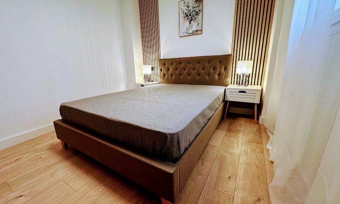 Használt Ingatlanok - Apartman -
Torrevieja - Centrum