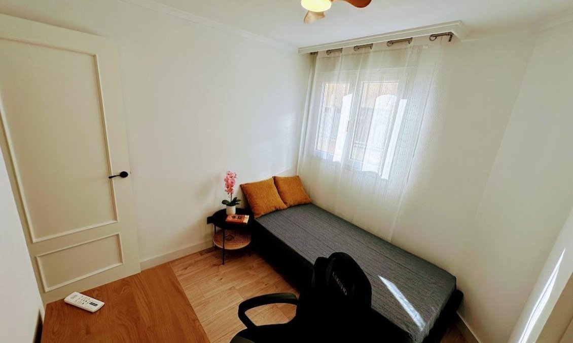 Használt Ingatlanok - Apartman -
Torrevieja - Centrum