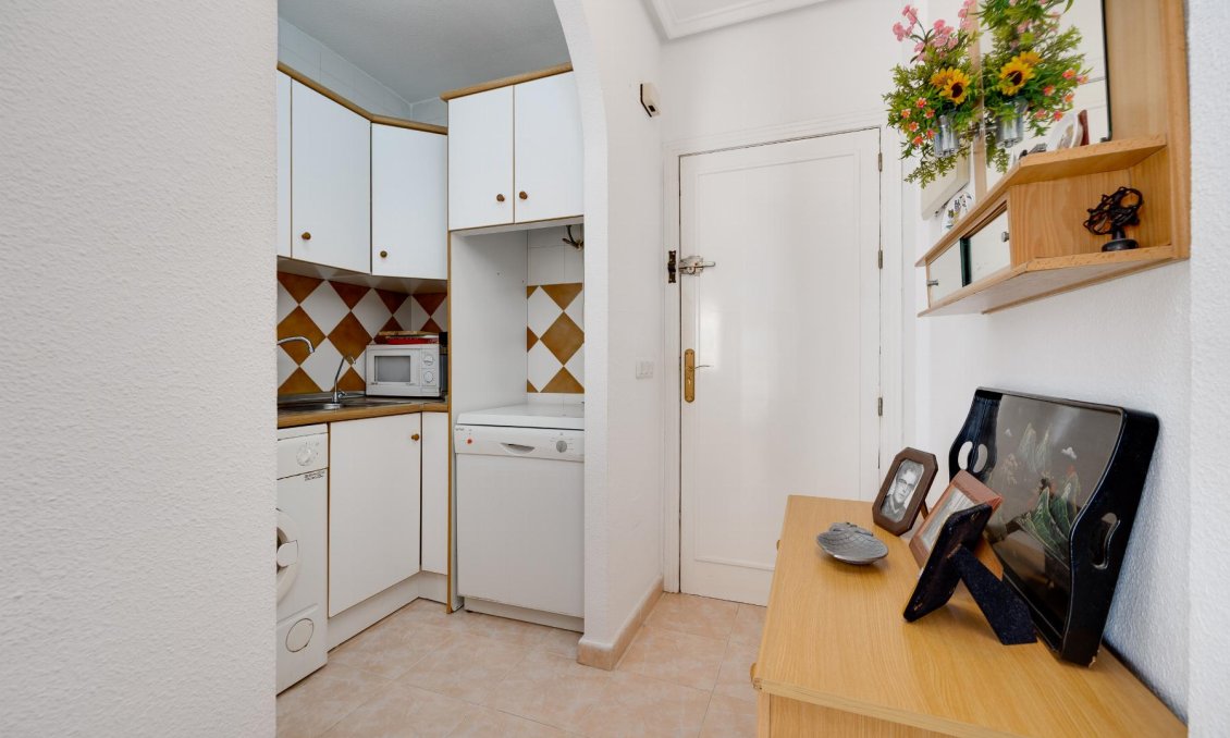 Segunda mano - Bungalow -
Torrevieja - Costa Blanca