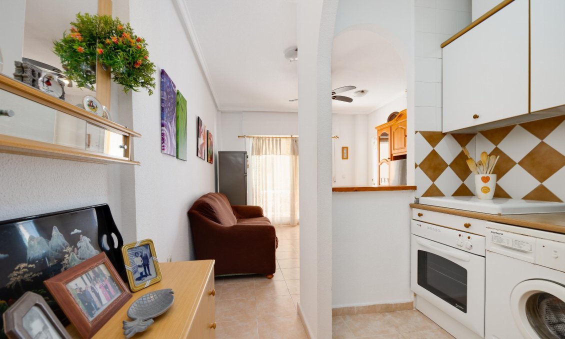 Segunda mano - Bungalow -
Torrevieja - Costa Blanca