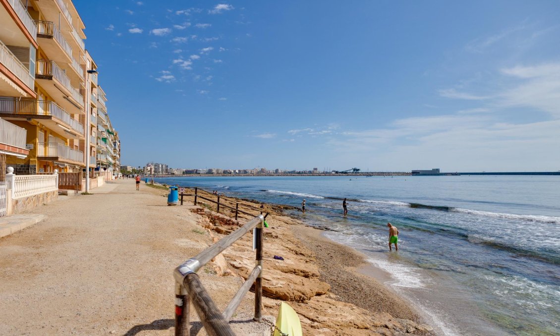 Segunda mano - Bungalow -
Torrevieja - Costa Blanca
