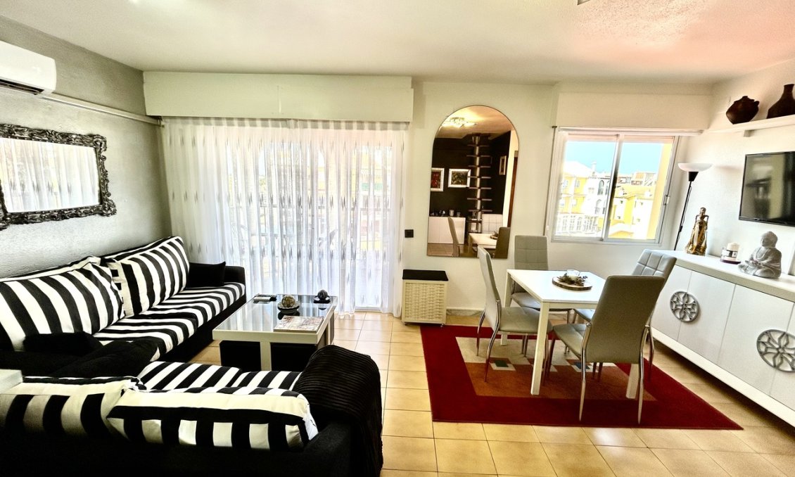 Segunda mano - Apartamento -
Torrevieja - Costa Blanca