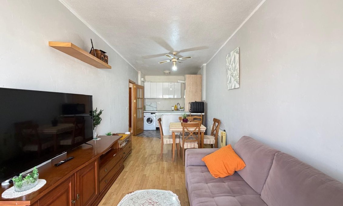 Segunda mano - Apartamento -
Torrevieja - Playa de los Locos