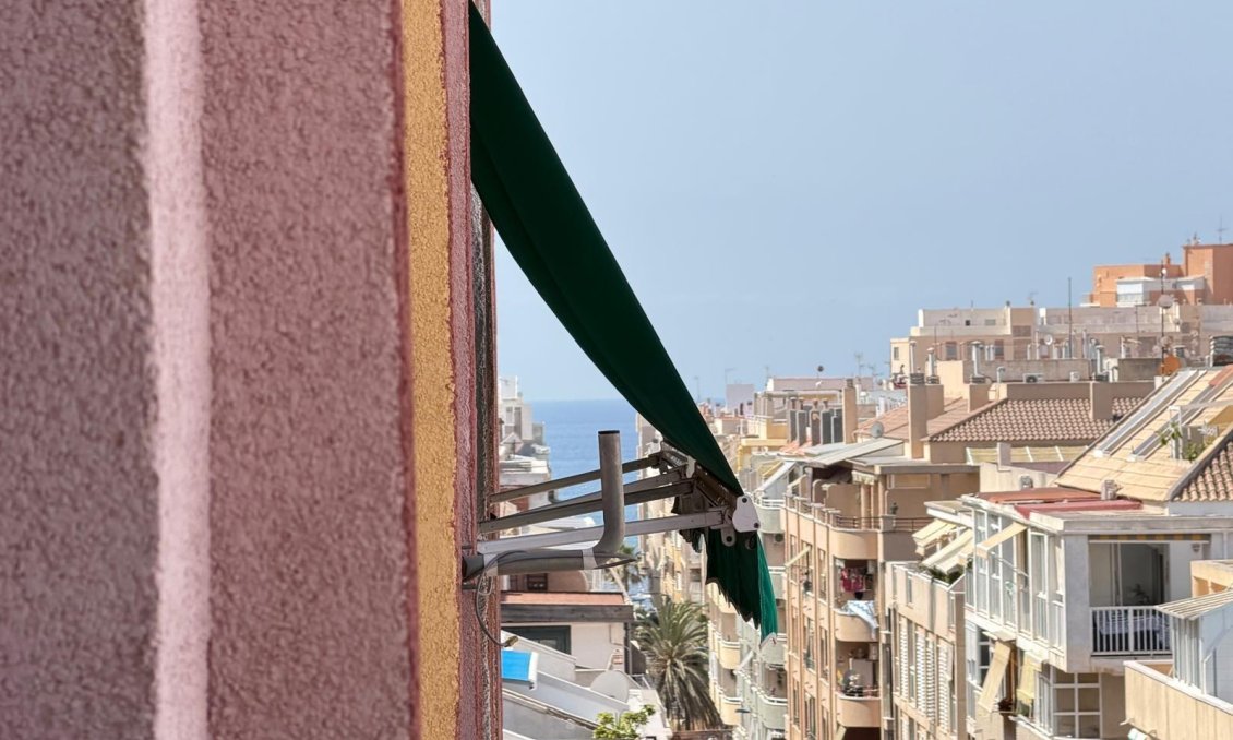 Segunda mano - Apartamento -
Torrevieja - Playa de los Locos