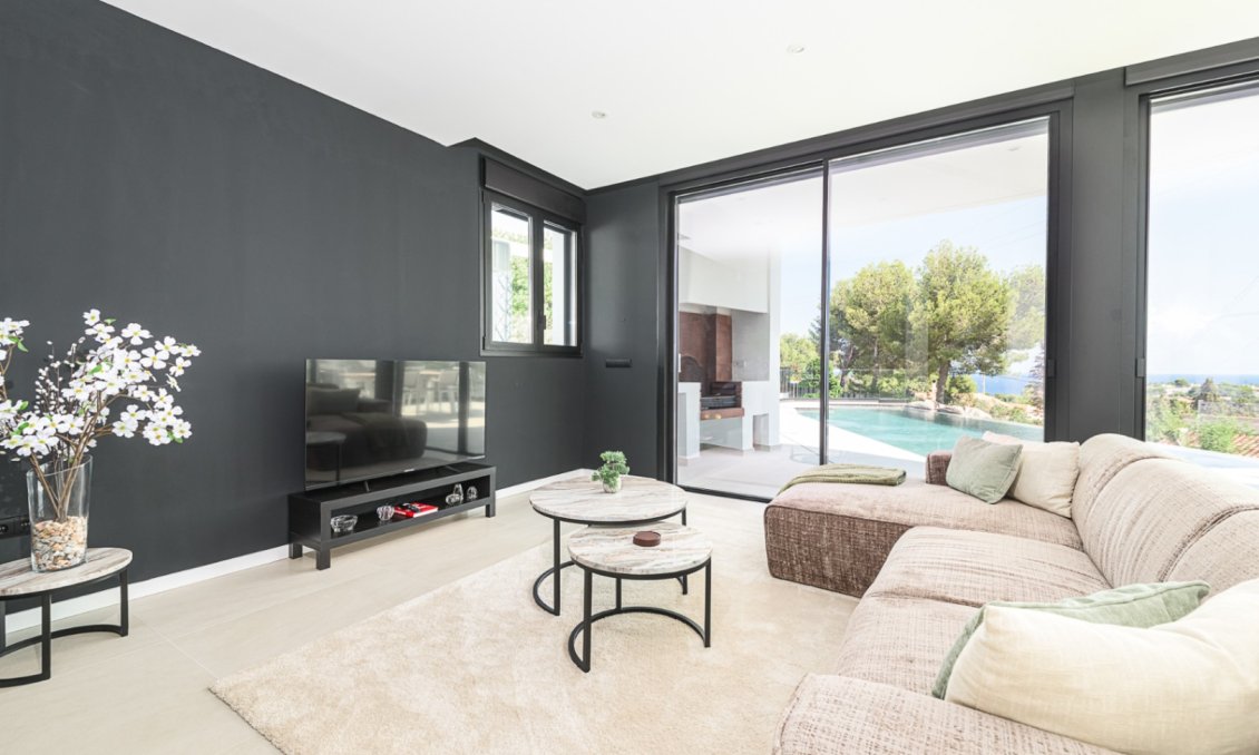 Resale - Villa -
Benissa - Costa Blanca