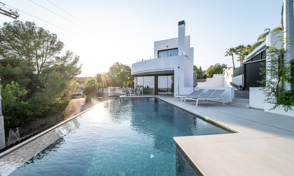 Resale - Villa -
Benissa - Costa Blanca