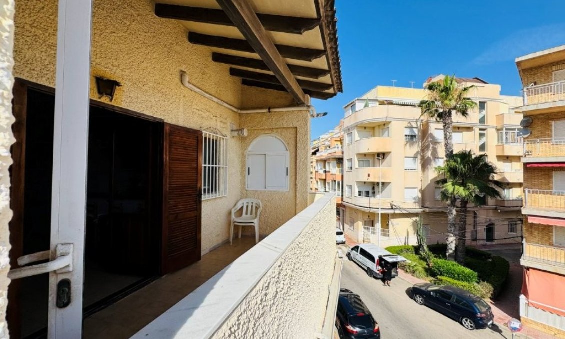 Segunda mano - Duplex -
La Mata - Costa Blanca