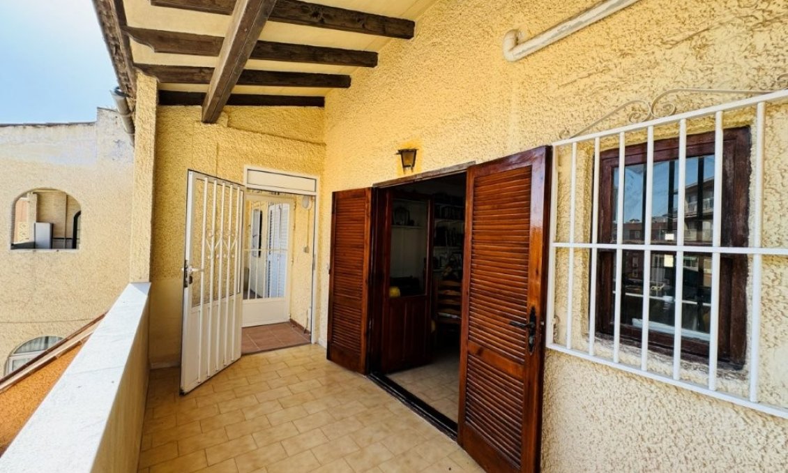 Segunda mano - Duplex -
La Mata - Costa Blanca