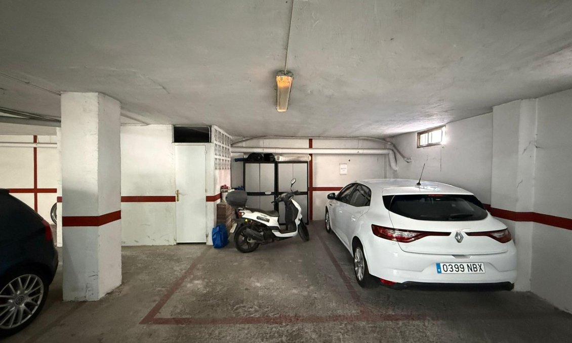Segunda mano - Apartamento -
Torrevieja - Estacion De Autobuses