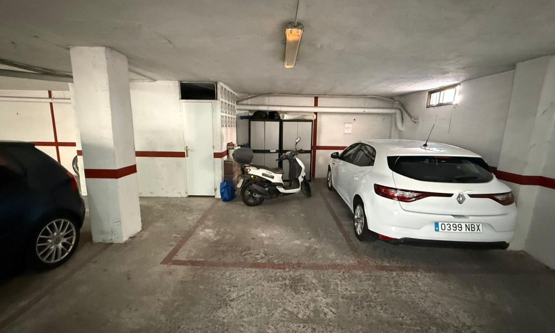 Segunda mano - Apartamento -
Torrevieja - Estacion De Autobuses