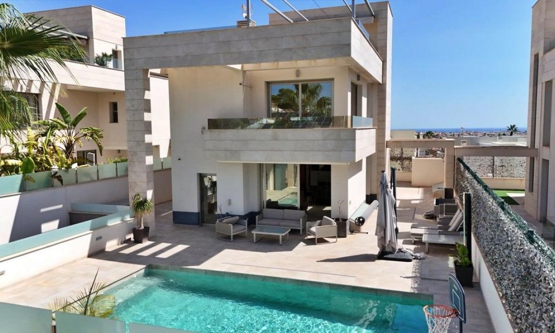 Wiederverkauf - Villa -
Orihuela Costa - Villamartín