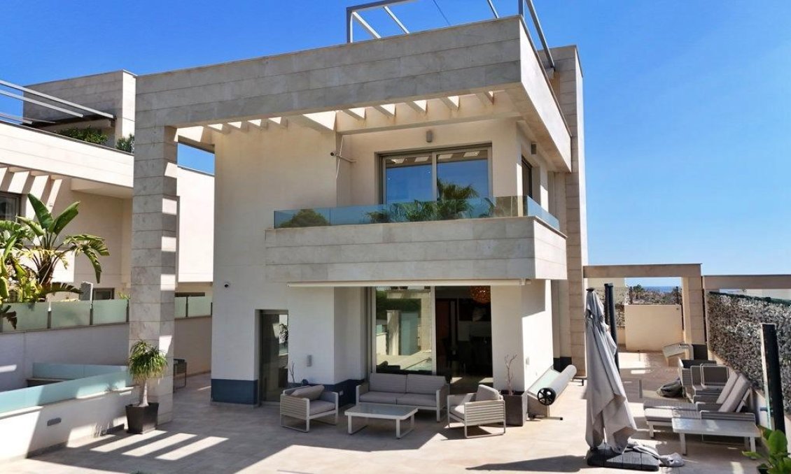Wiederverkauf - Villa -
Orihuela Costa - Villamartín