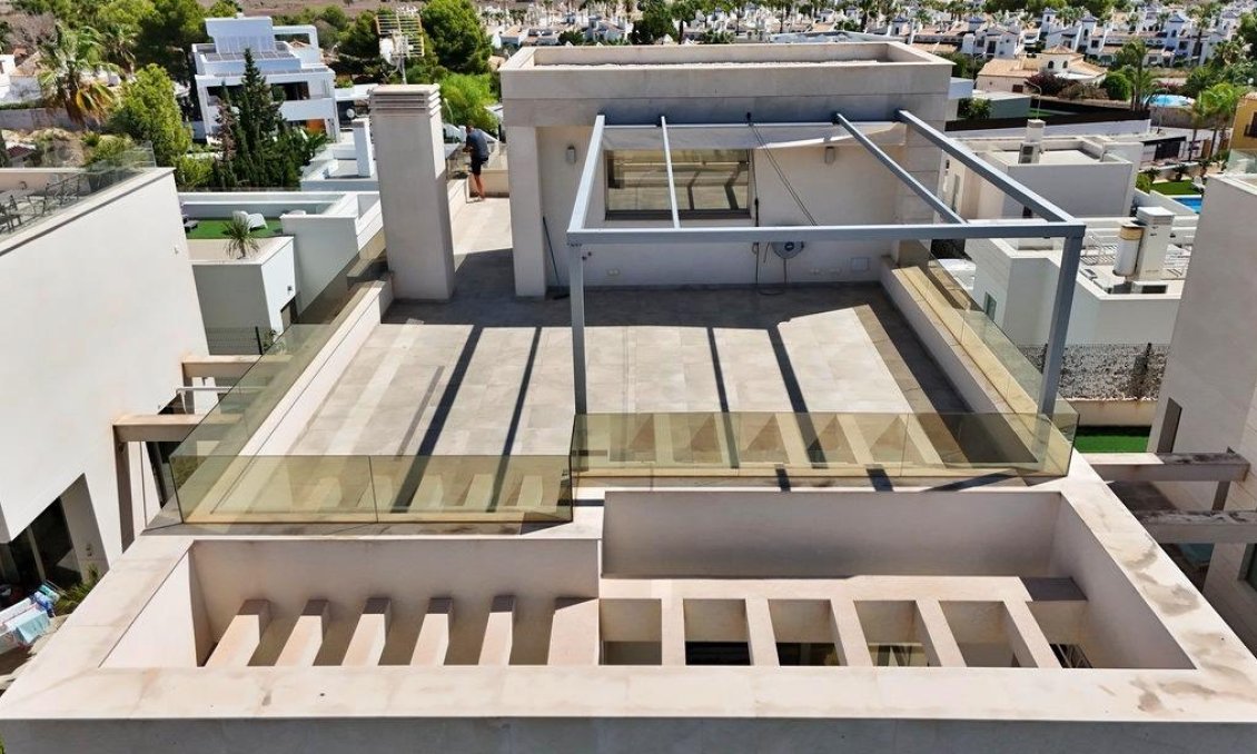 Wiederverkauf - Villa -
Orihuela Costa - Villamartín
