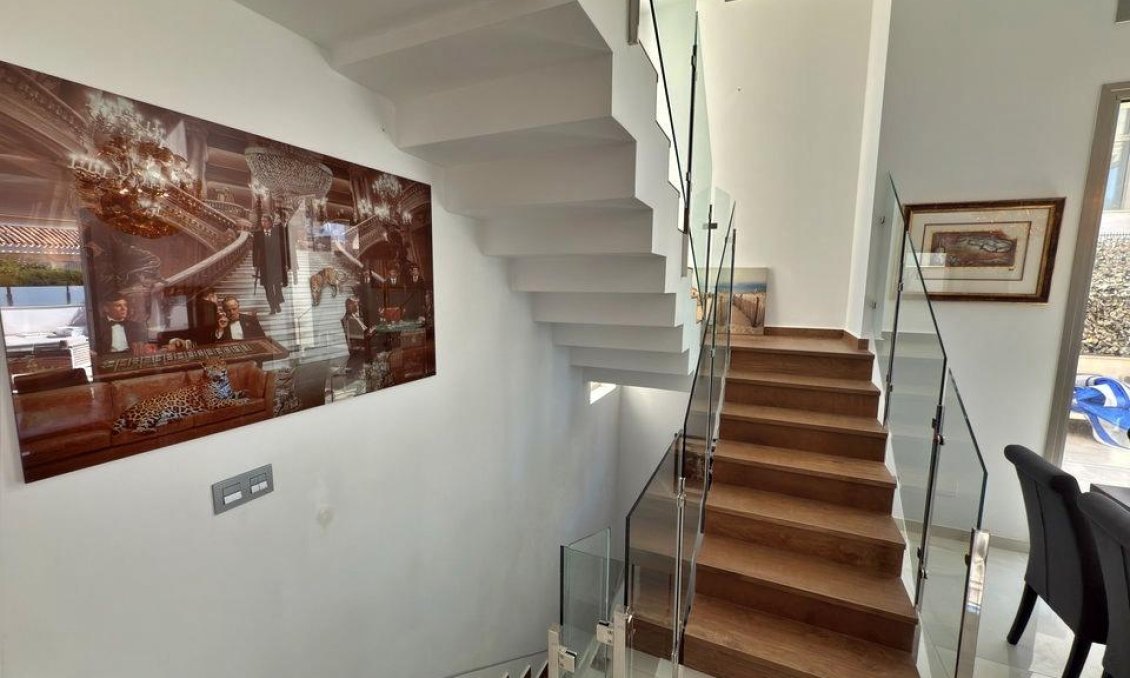 Wiederverkauf - Villa -
Orihuela Costa - Villamartín