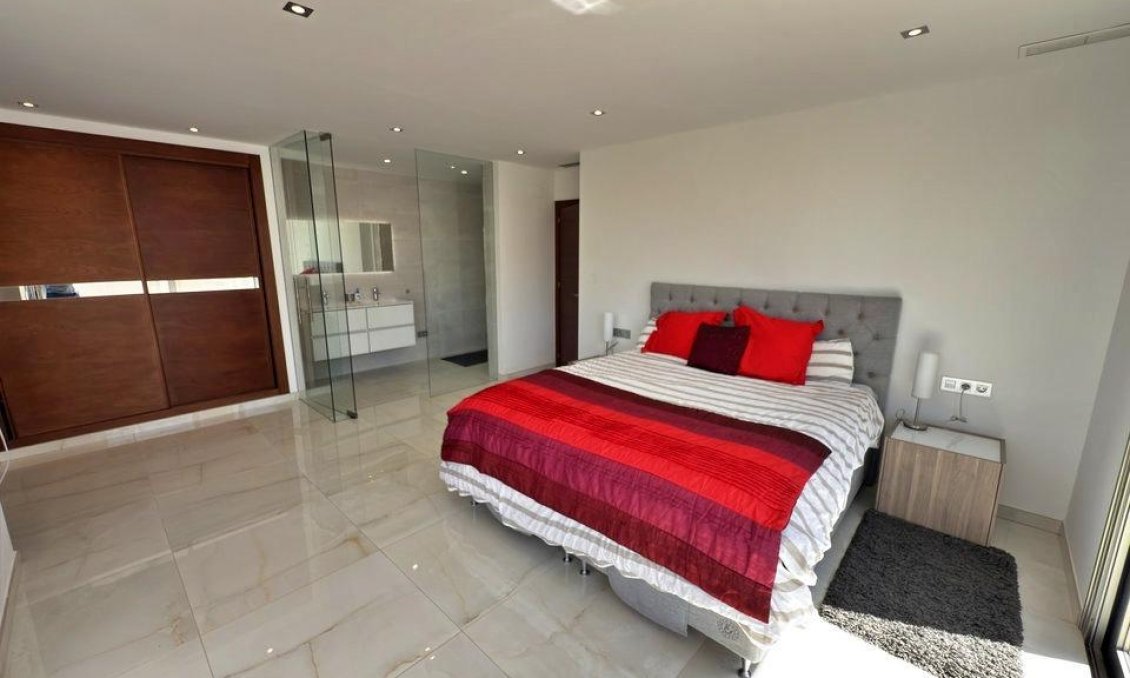 Wiederverkauf - Villa -
Orihuela Costa - Villamartín