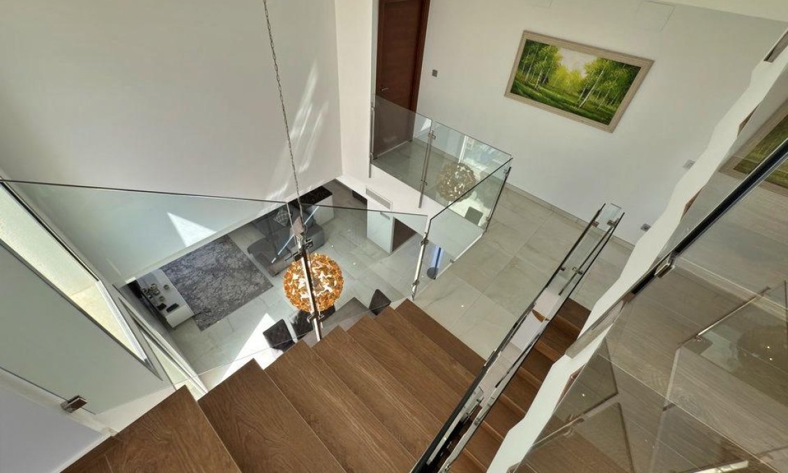 Wiederverkauf - Villa -
Orihuela Costa - Villamartín