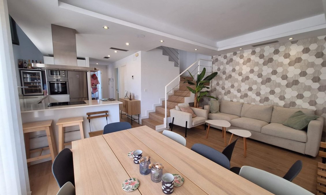 Revente - Villa -
Torrevieja - Los Frutales