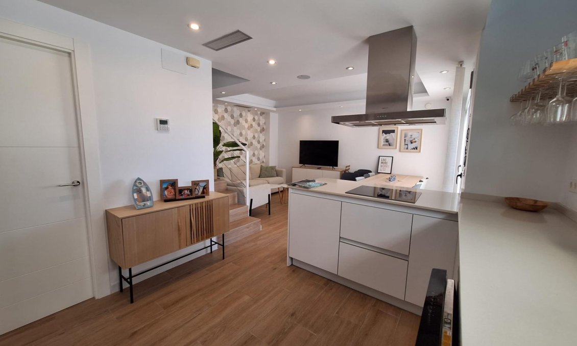 Revente - Villa -
Torrevieja - Los Frutales
