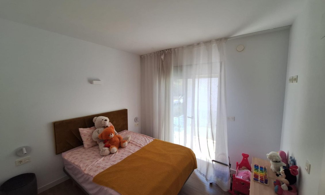 Revente - Villa -
Torrevieja - Los Frutales