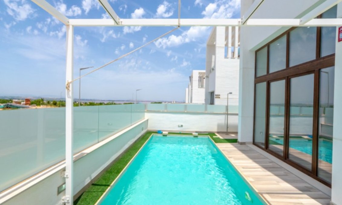 Revente - Villa -
Torrevieja - Costa Blanca